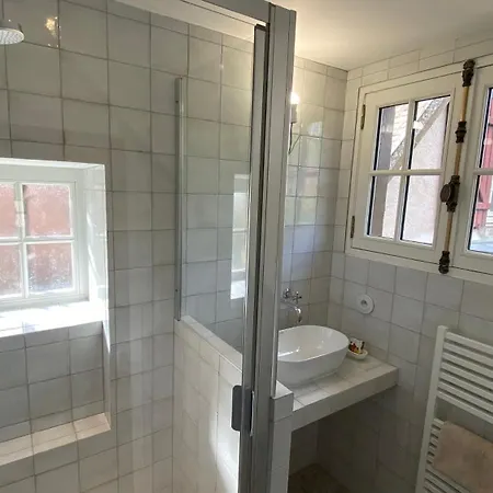 Le Clos Des Grands Jardins * جيفرني